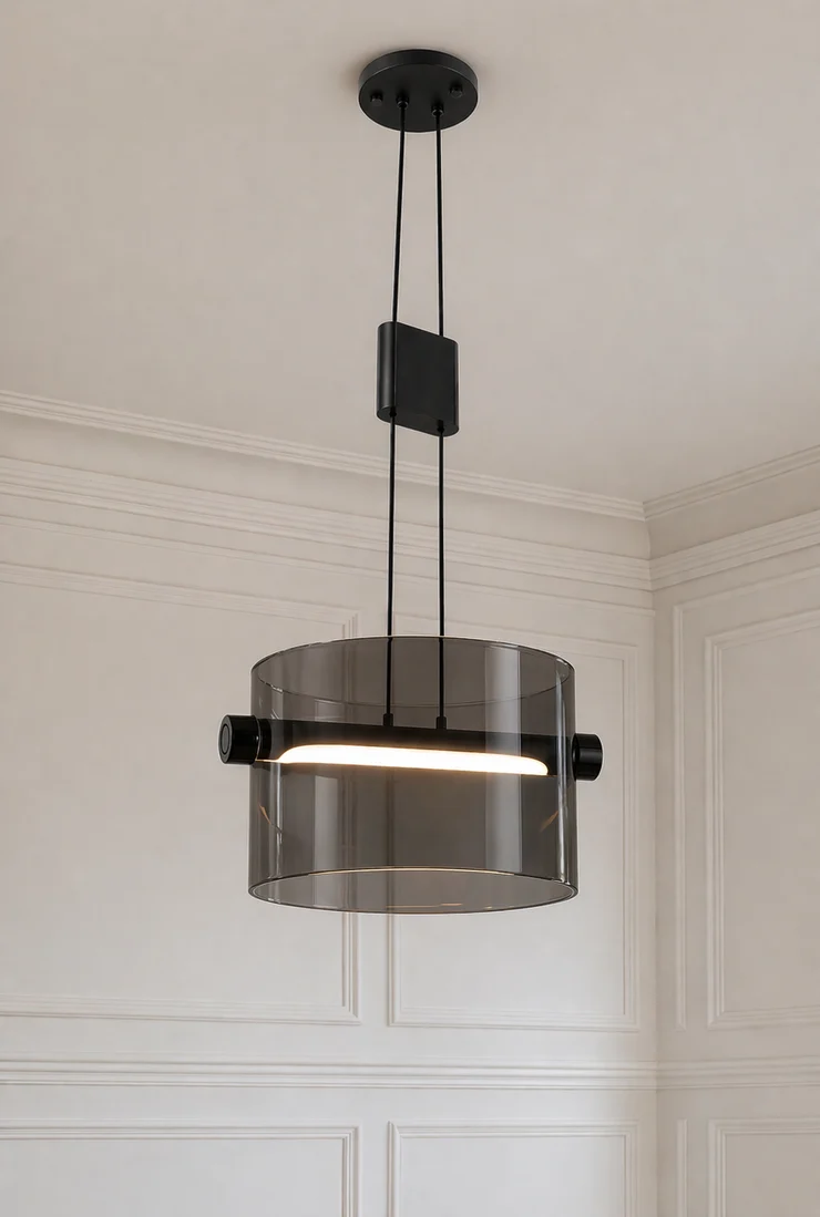 Selvion_Black_Glass_Pendant_Lamp